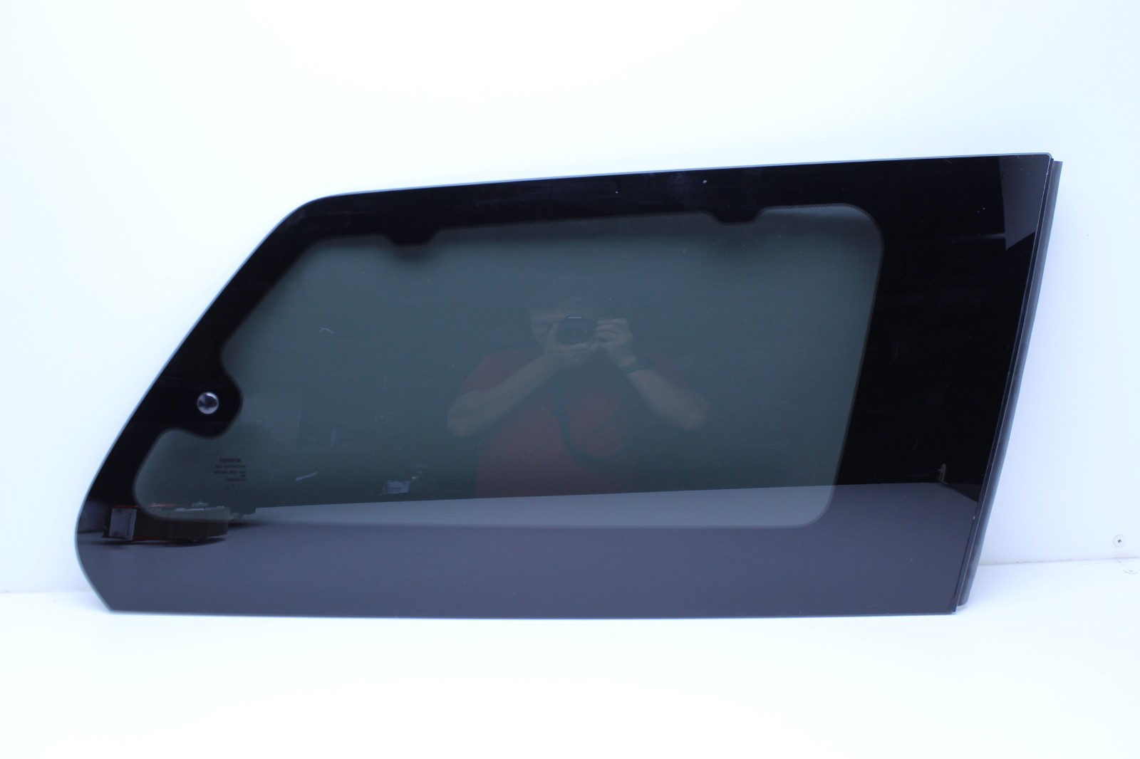 2013-2020 Toyota Sienna Passenger Right Side Quarter Window Glass Movable