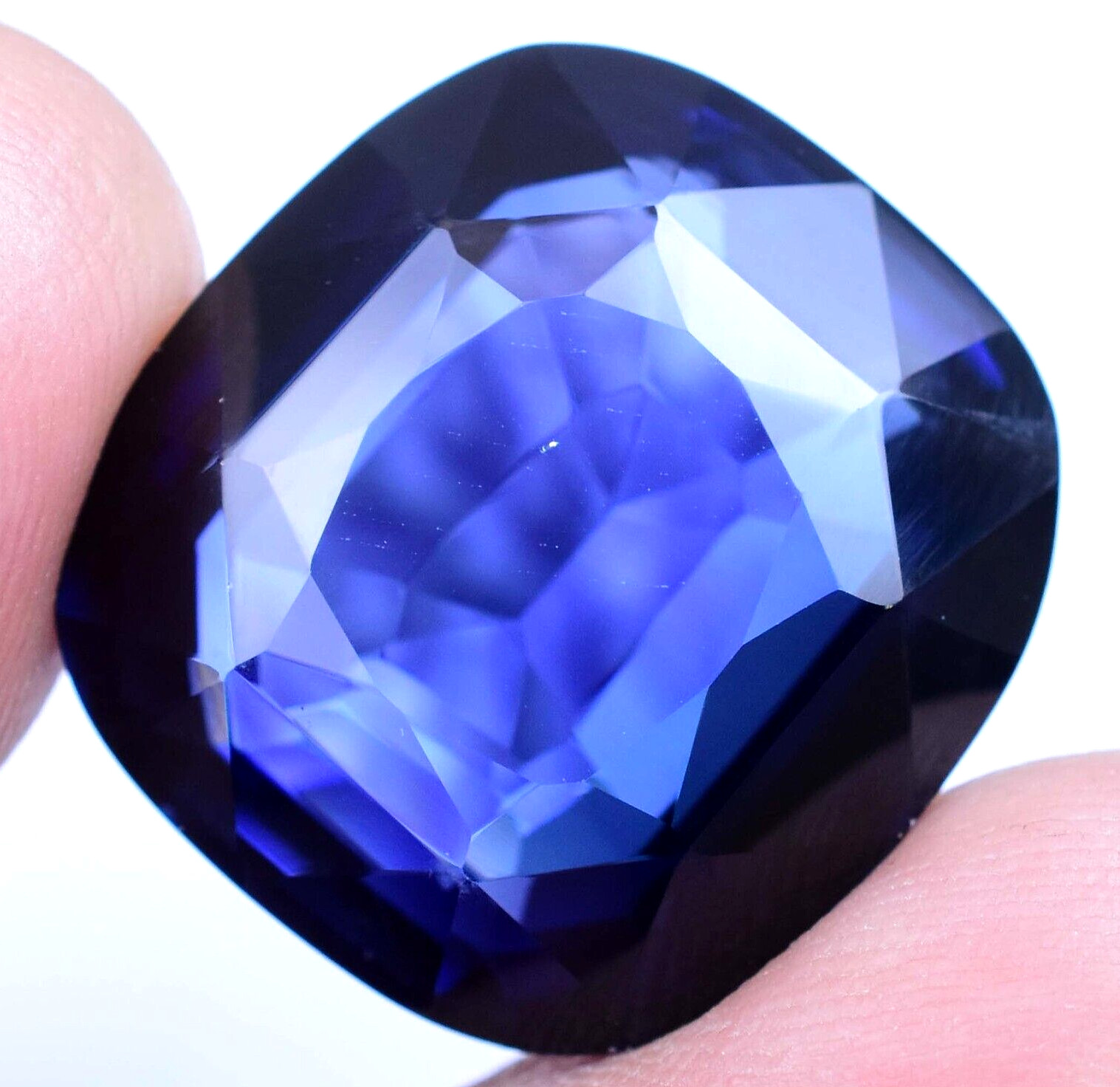 Stunning Natural Kashmiri Blue Sapphire 45.90Ct Certified Treated Loose Gemstone
