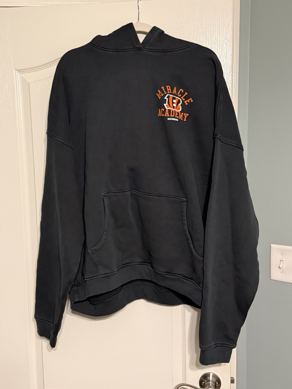 Nahmias Miracle Acadamy Cincinnati Bengals Hoodie 2xl Nahmias Miracle Acadamy Cincinnati Bengals Hoodie 2xl
