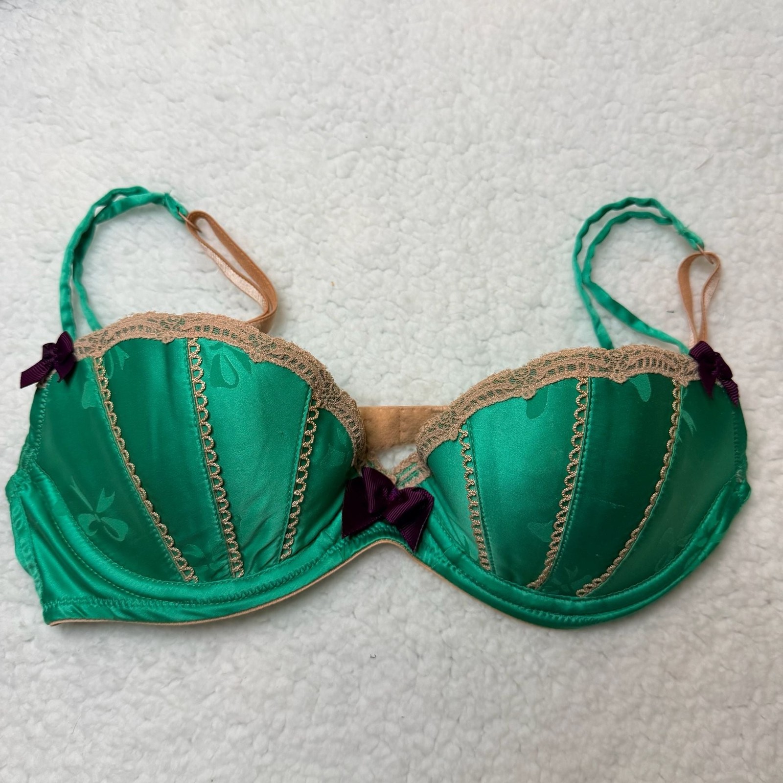 Vintage Victoria\'s Secret Sexy Little Things Bra Size 32C Green