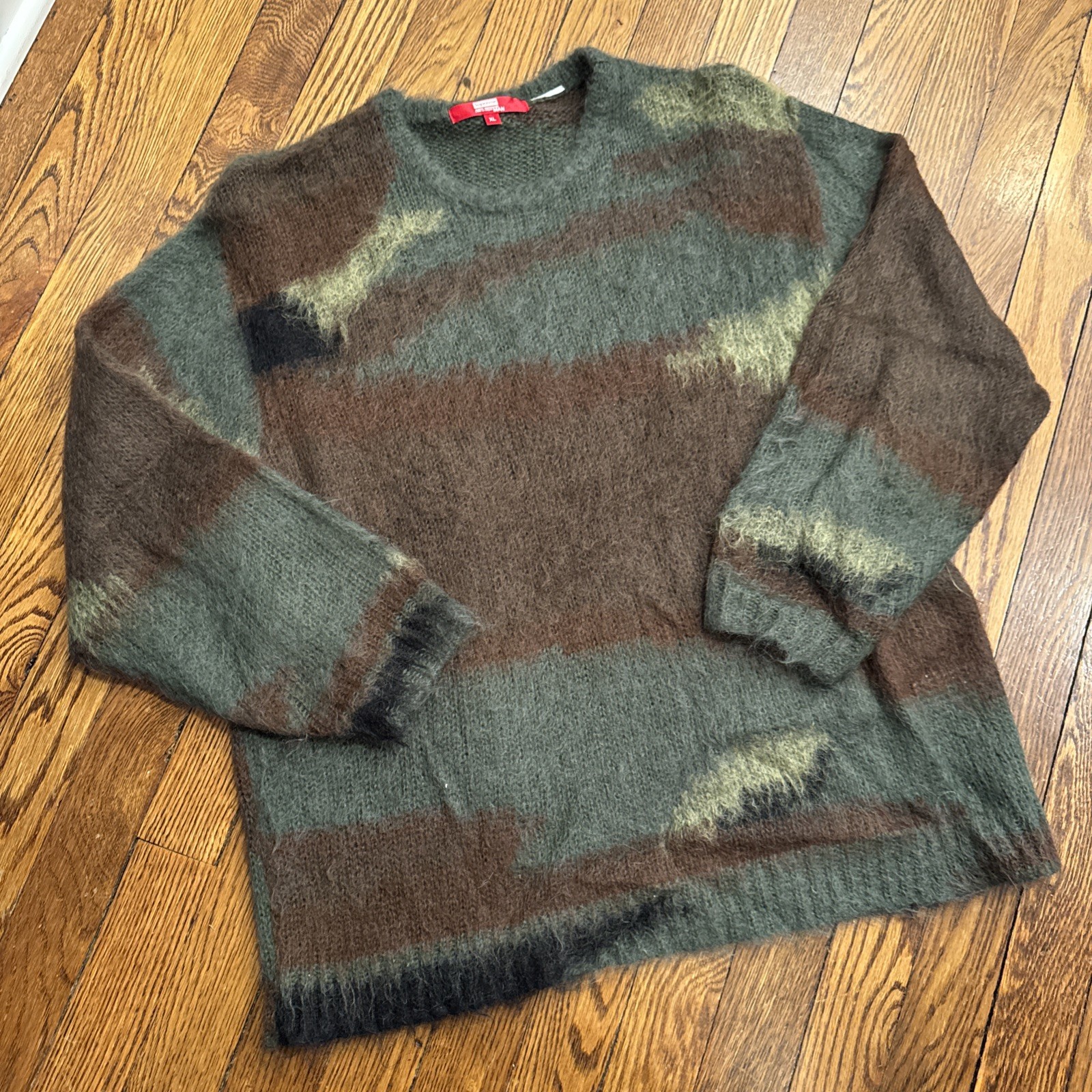 Size XL - Supreme x Junya Watanabe CDG MAN Brushed Camo Sweater Olive Green Size XL - Supreme x Junya Watanabe CDG MAN Brushed Camo Sweater Olive Green