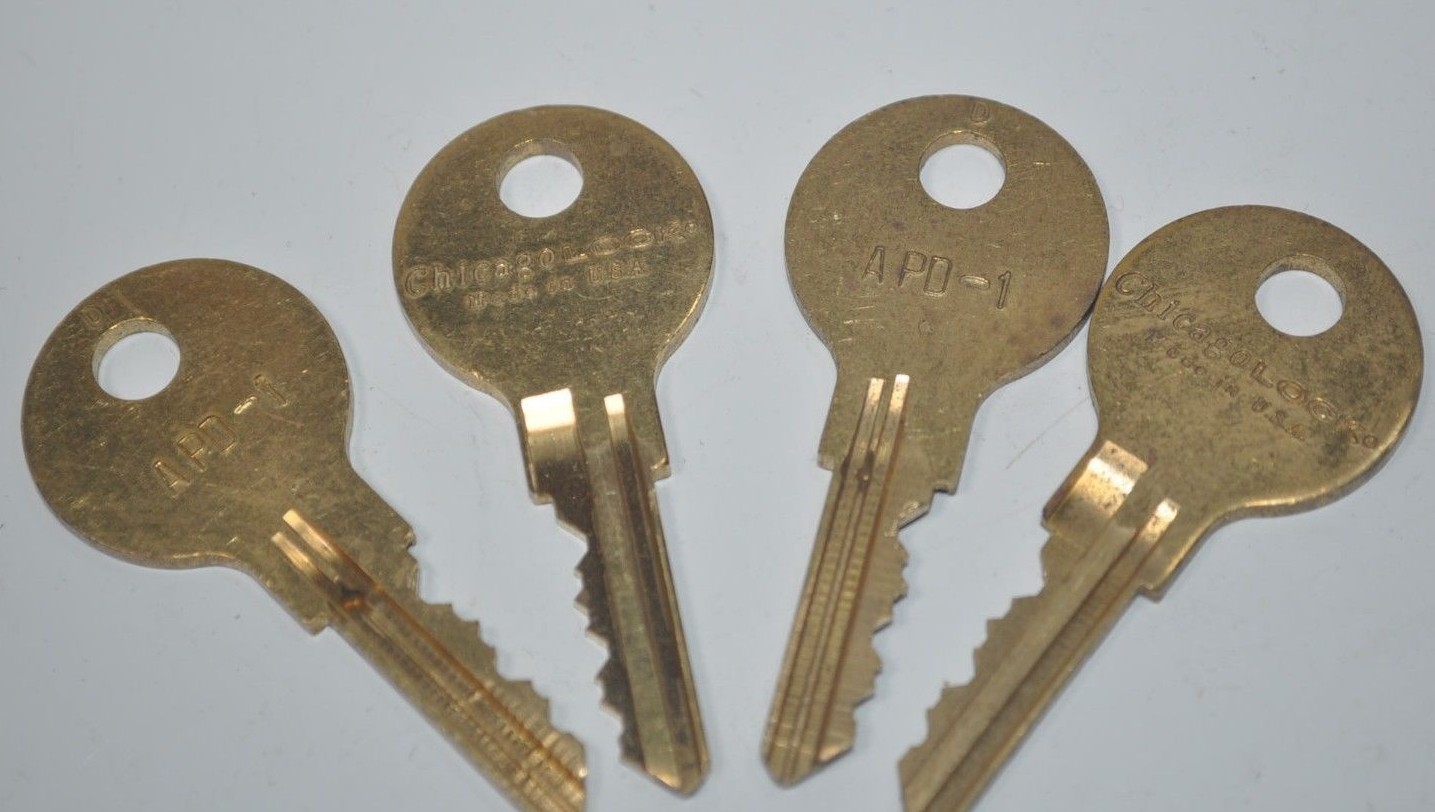 Lot of 4 Chicago Lock (CompX) OEM APD-1 T-Handle Lock Replacement Keys Vending Lot of 4 Chicago Lock (CompX) OEM APD-1 T-Handle Lock Replacement Keys Vending