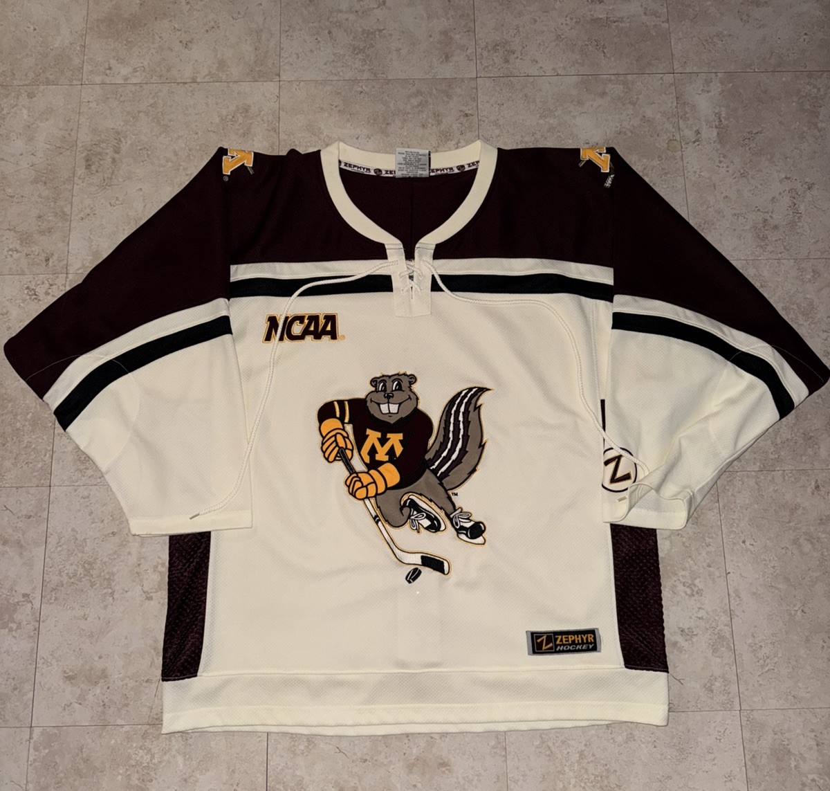 Vintage Minnesota Golden Gophers NCAA Ice Hockey Jersey Mens Size 52 Rare 