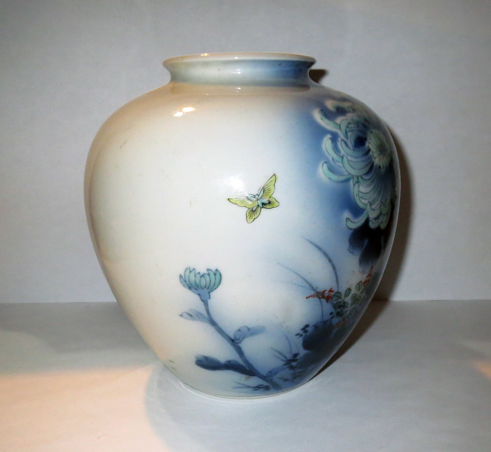 Large Signed Antique Chinese BLUE & WHITE GLAZE - PORCELAIN VASE Japanese