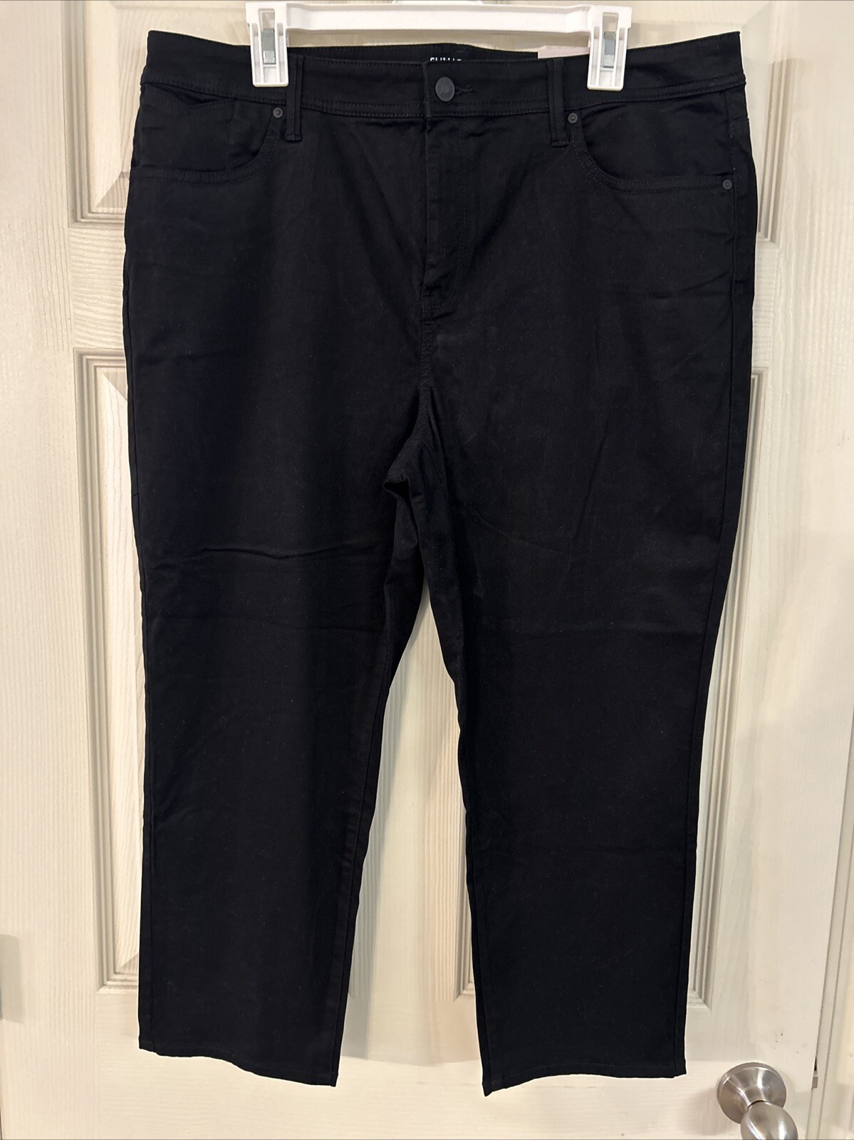 NEW Chico\'s Sateen Slim Leg Crop Women\'s 16 (3) Black Pants Stretch 5-Pocket NWT NEW Chico\'s Sateen Slim Leg Crop Women\'s 16 (3) Black Pants Stretch 5-Pocket NWT