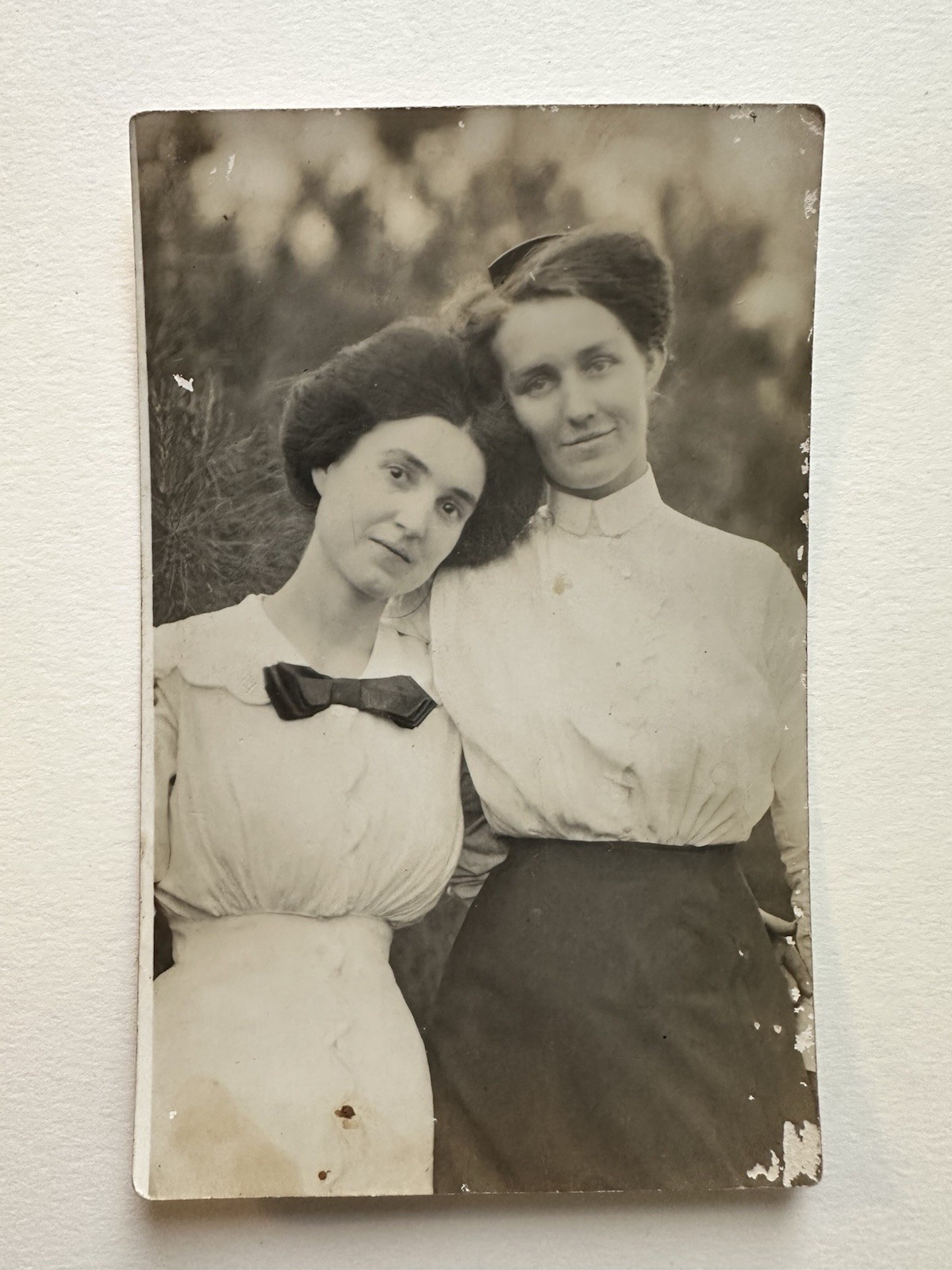 Great Antique Vintage 1910s RPPC Photo Two Women Affectionate Pose Great Antique Vintage 1910s RPPC Photo Two Women Affectionate Pose