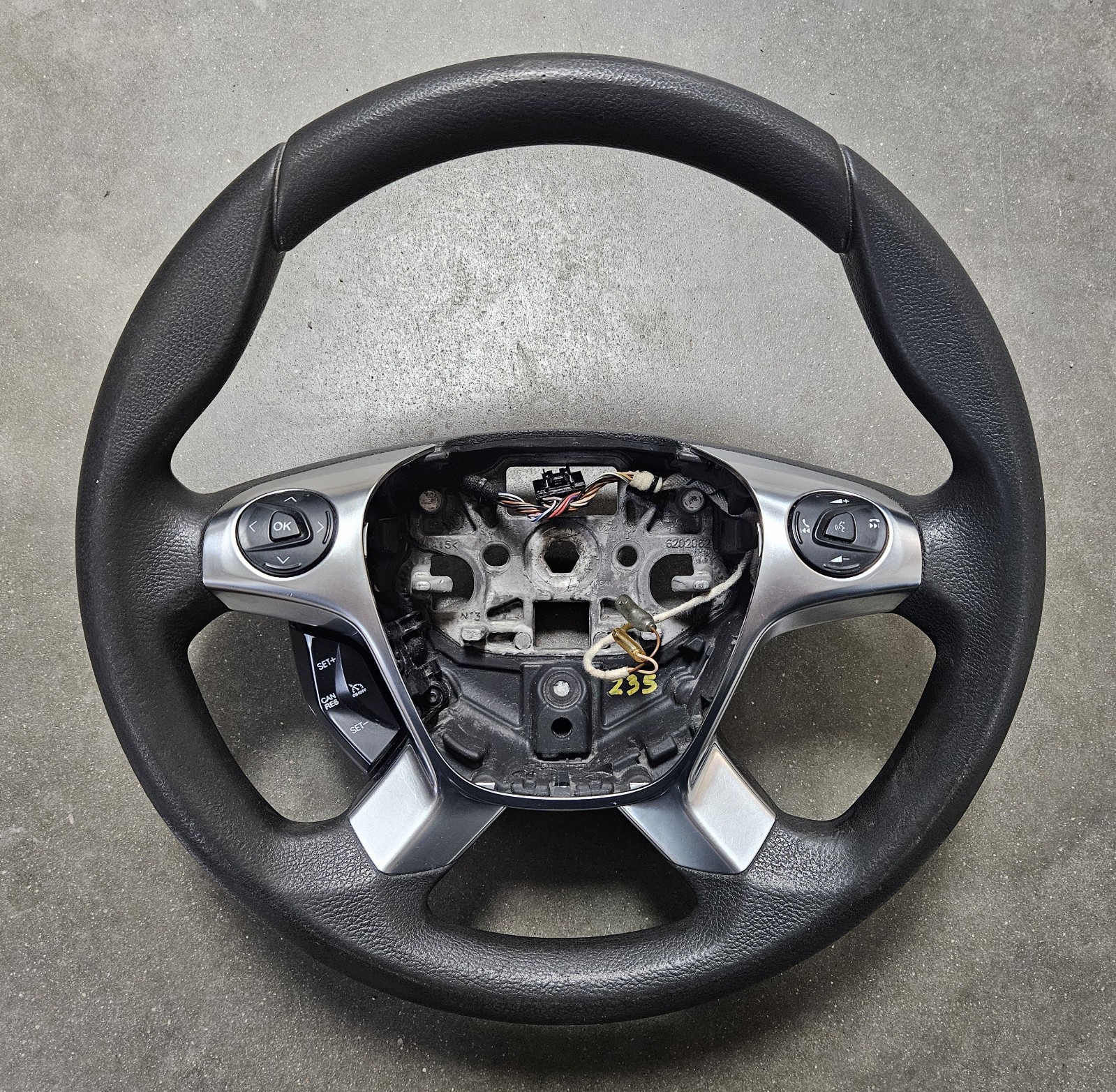2015-19 Ford Transit Van T150 T250 T350 Black Vinyl Steering Wheel OEM