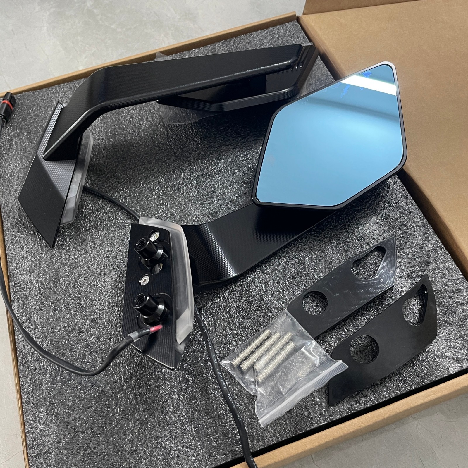 For Ducati Panigale V2 PANIGALE V4 Rearview Mirrors With Turn Signals LED lights