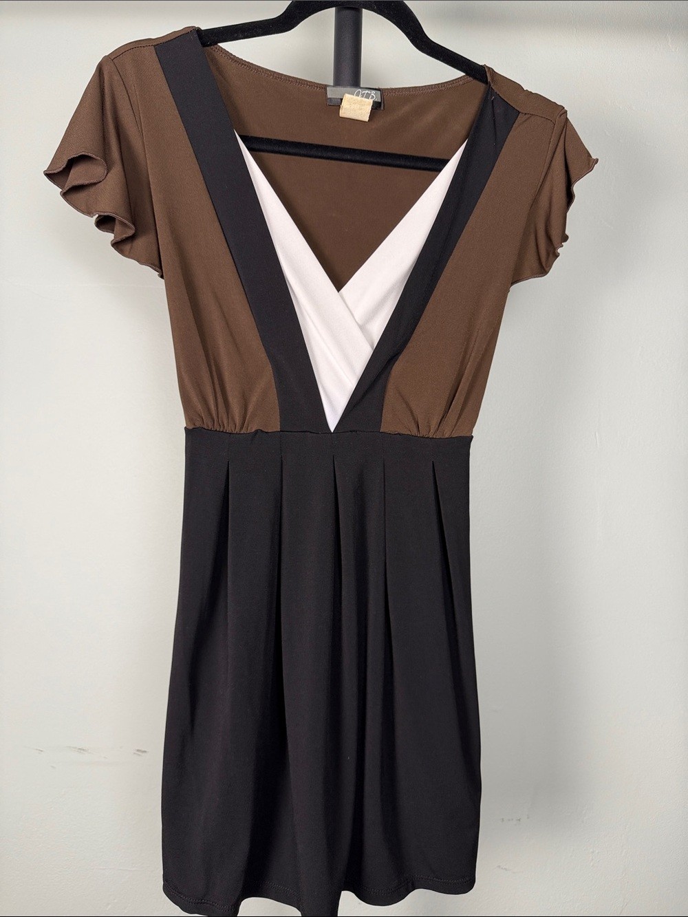 Vintage Y2K J.T.B. Brown Black White Tunic Top Whimsigoth Earthy Minimalist Tee