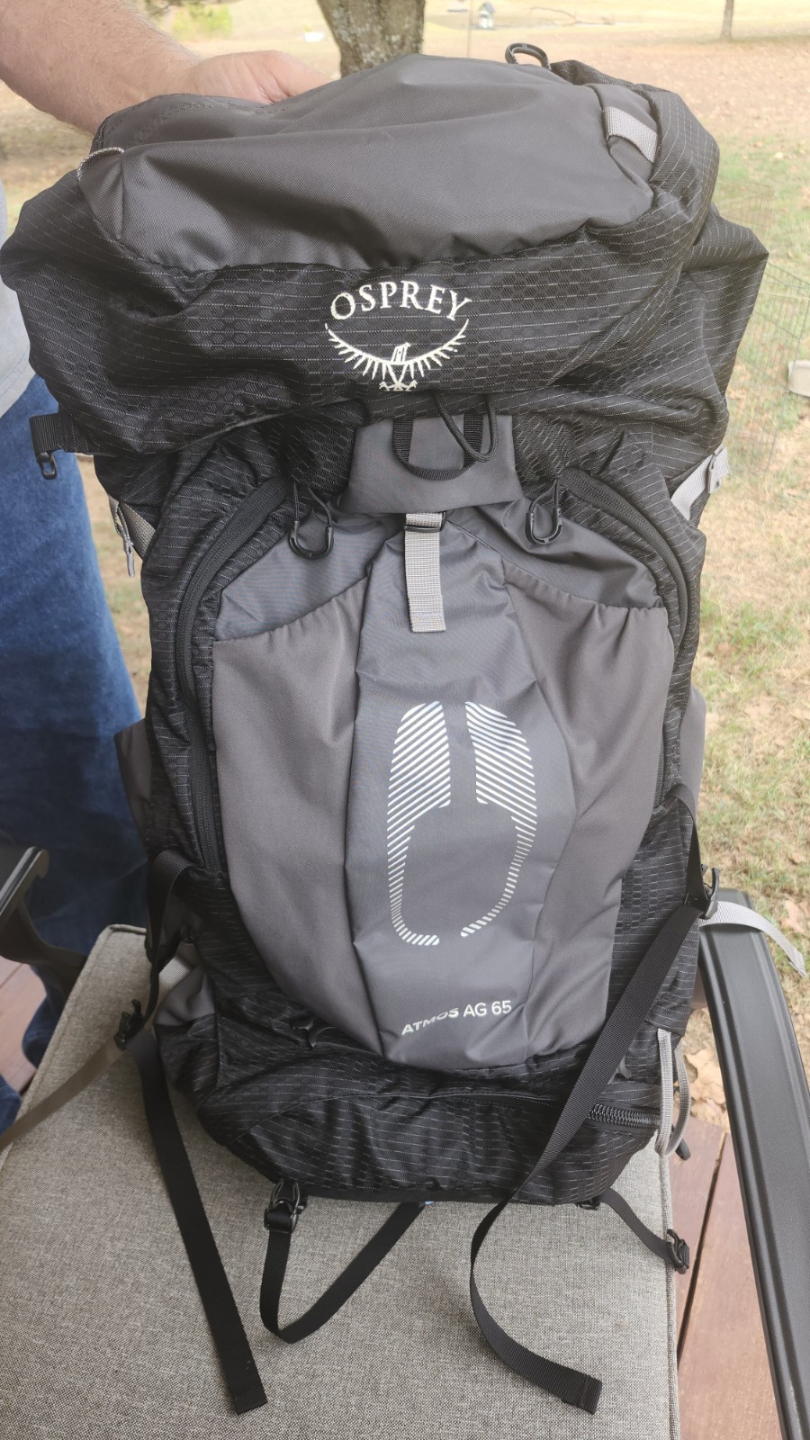 Osprey Atmos AG 65 Hiking Backpack ML/XL Men\'s Black Gray New