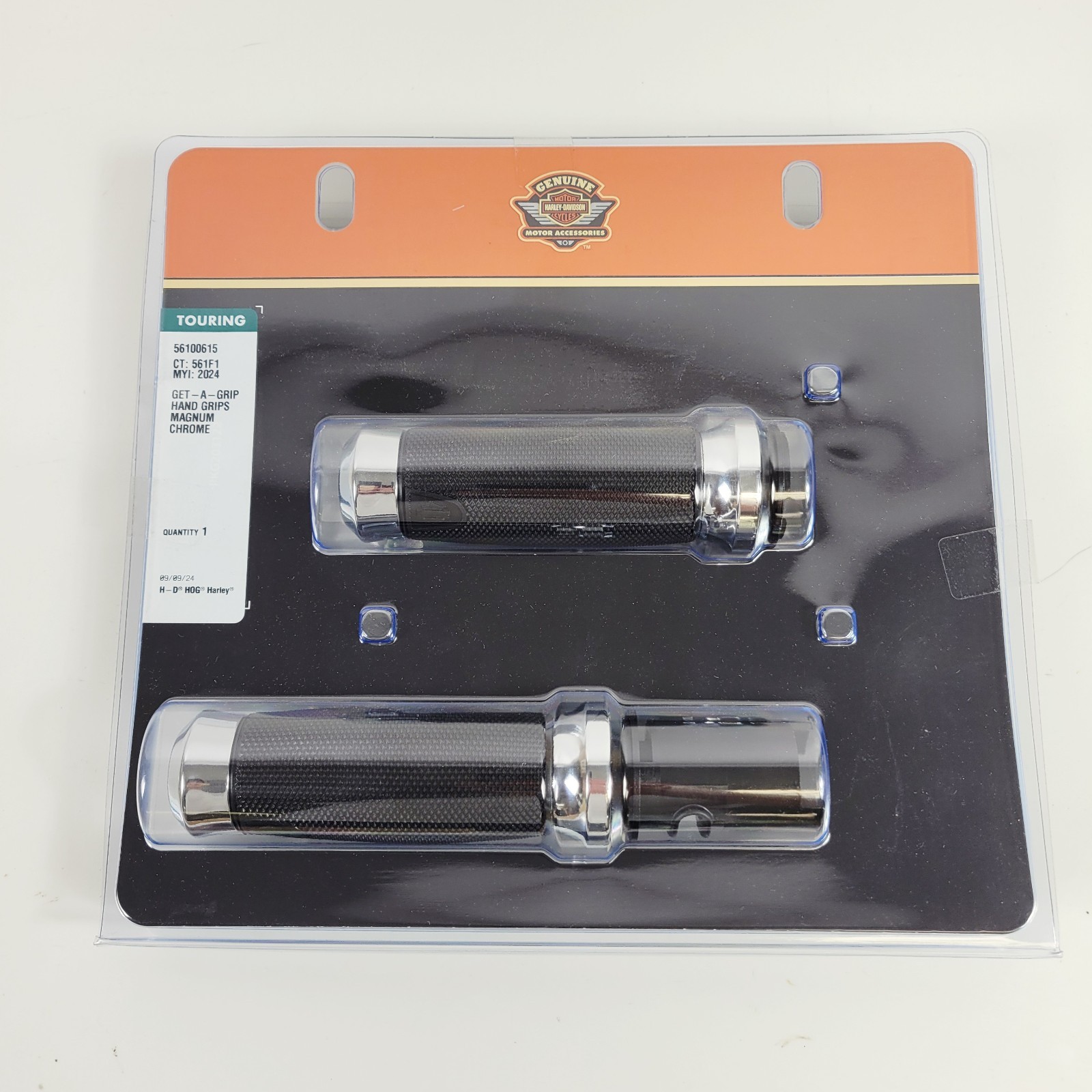 Harley-Davidson 2023-2026 CVO Touring Softail Get-A-Grip Chrome Grips 56100615