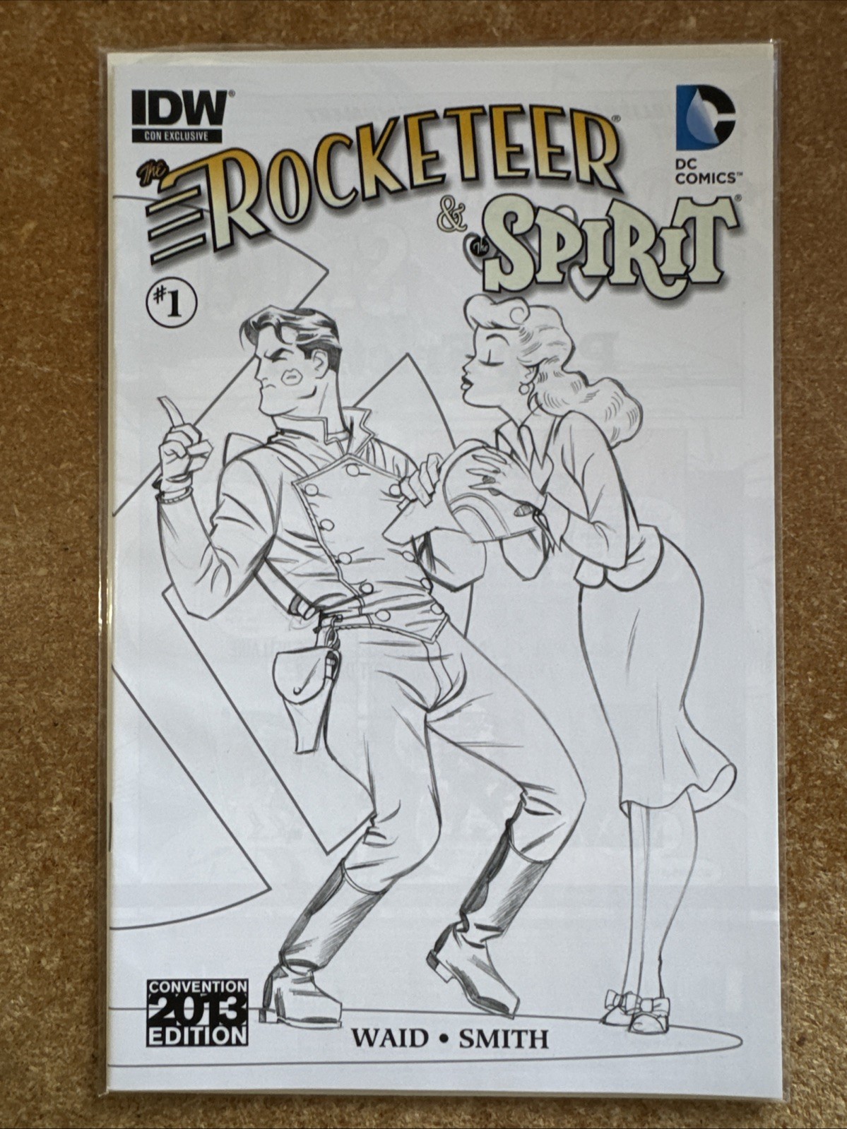 IDW Rocketeer & The Spirit Pulp Friction #1 2013 Con Exclusive Sketch Cover IDW Rocketeer & The Spirit Pulp Friction #1 2013 Con Exclusive Sketch Cover
