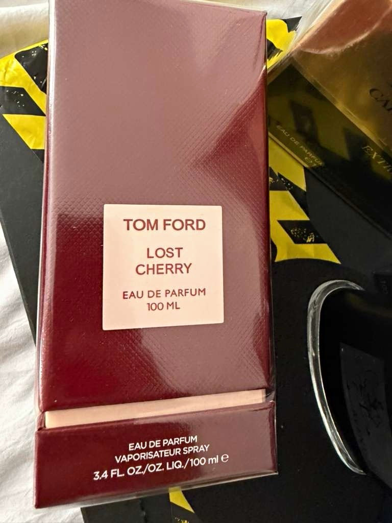 Tom Ford Lost Cherry Eau de Parfum Spray, Regular Size 3.4 fl oz Tom Ford Lost Cherry Eau de Parfum Spray, Regular Size 3.4 fl oz