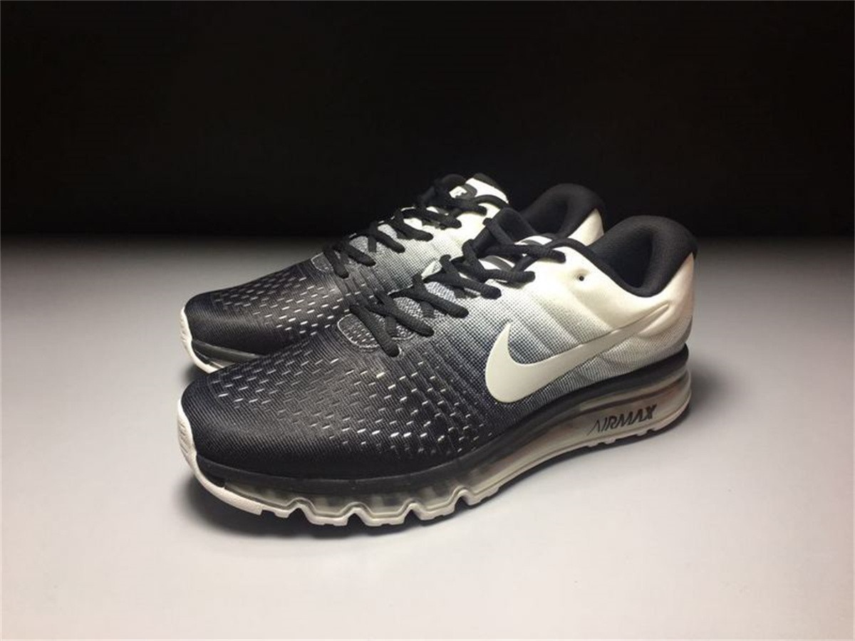 📍Men’s NIKE AIR MAX 2017 Shoes Classic Black White Size 