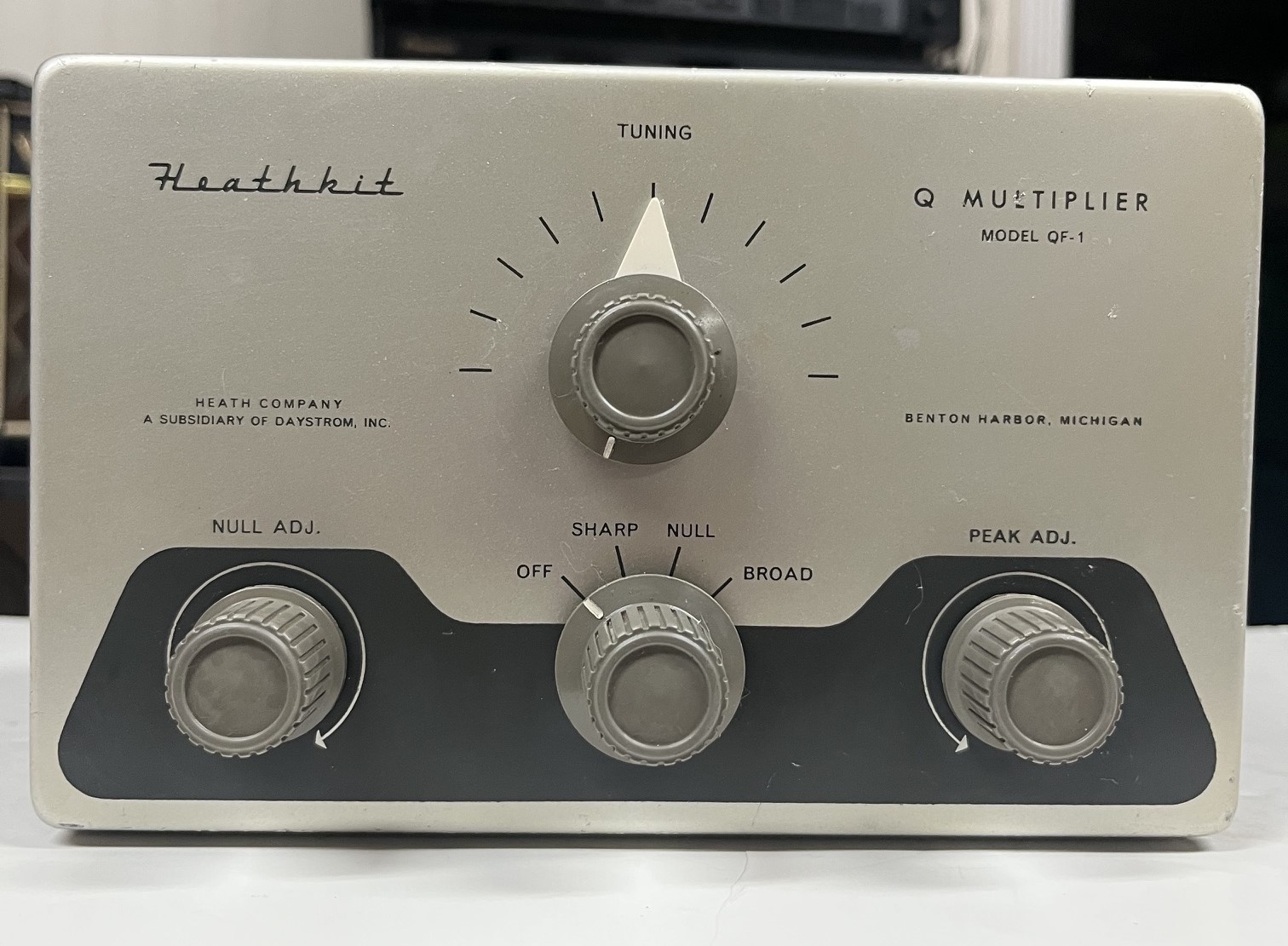 Ham Radio Heathkit Model QF-1 Multiplier