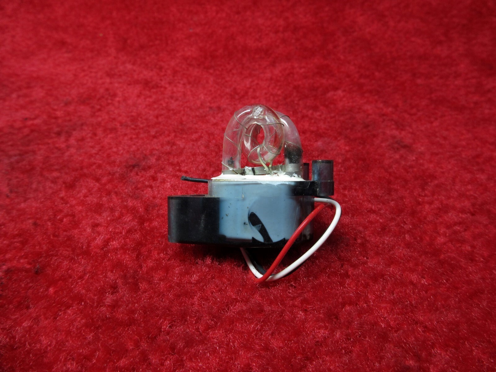 Aeroflash Signal Corp. Cessna Strobe Tube PN 73-0270