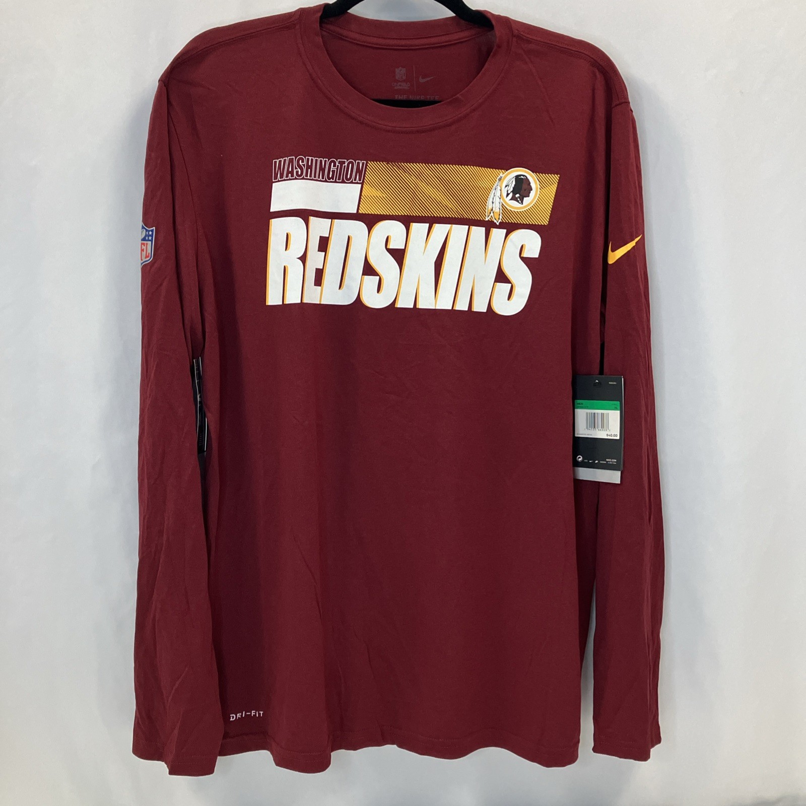 Washington Redskins NFL Burgundy Nike Tee Long Sleeve Shirt Dri-Fit Men\'s XL Washington Redskins NFL Burgundy Nike Tee Long Sleeve Shirt Dri-Fit Men\'s XL