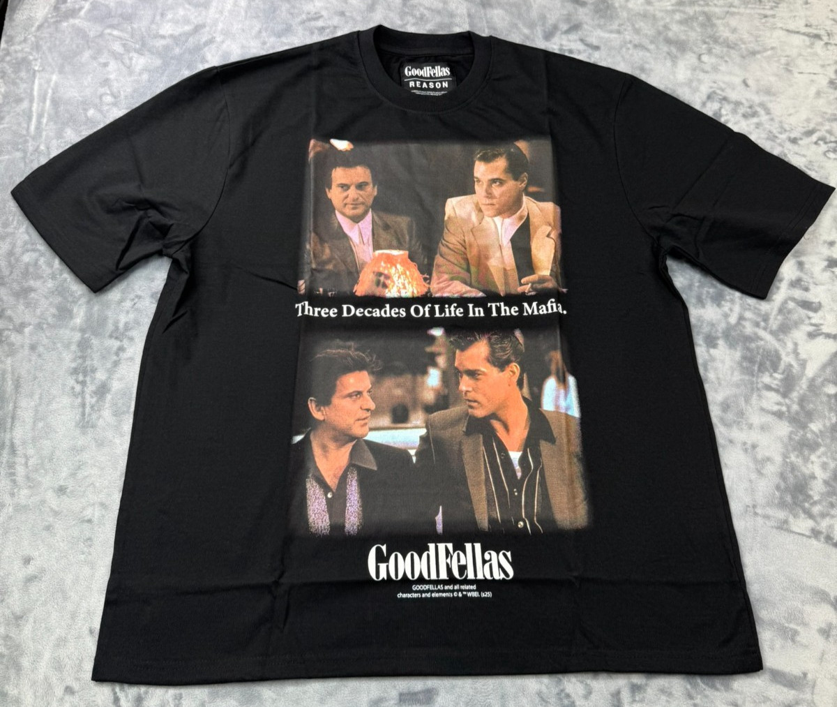 Reason Brand GoodFellas Black T-Shirt GFS6TM-303 New in Bag SZ Large $39 SRP NWT Reason Brand GoodFellas Black T-Shirt GFS6TM-303 New in Bag SZ Large $39 SRP NWT