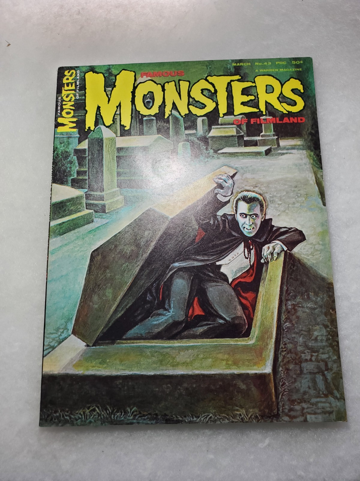 Famous Monsters of Filmland #43 1967 VF/NM  Dracula Cvr  ORGINAL OWNER FILE COPY