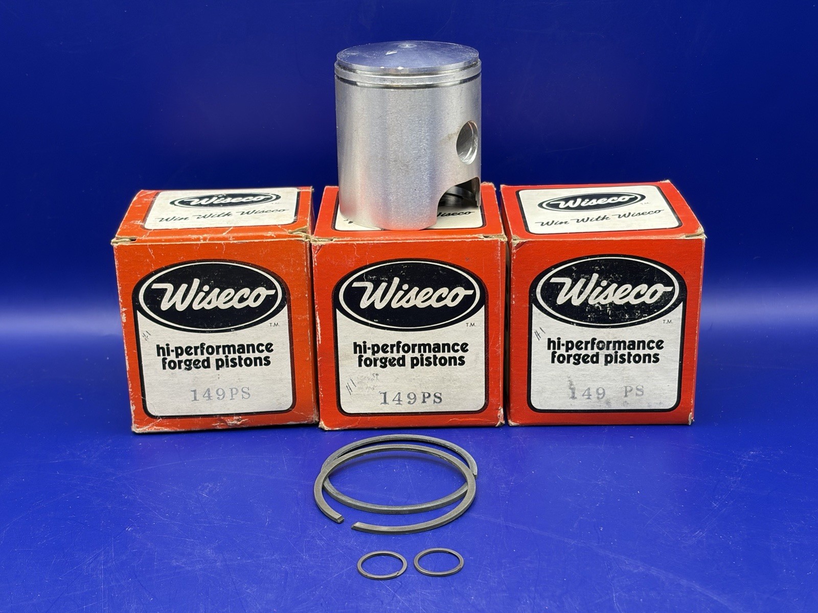 Standard Wiseco Piston, Rings & Circlips 1969-1976 Kawasaki H1 KH500 - JBP Standard Wiseco Piston, Rings & Circlips 1969-1976 Kawasaki H1 KH500 - JBP