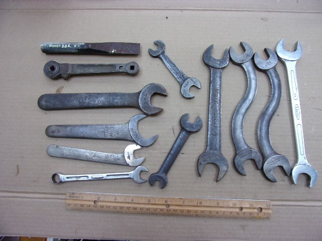 VINTAGE BONNEY TOOL LOT 12 tools VINTAGE BONNEY TOOL LOT 12 tools