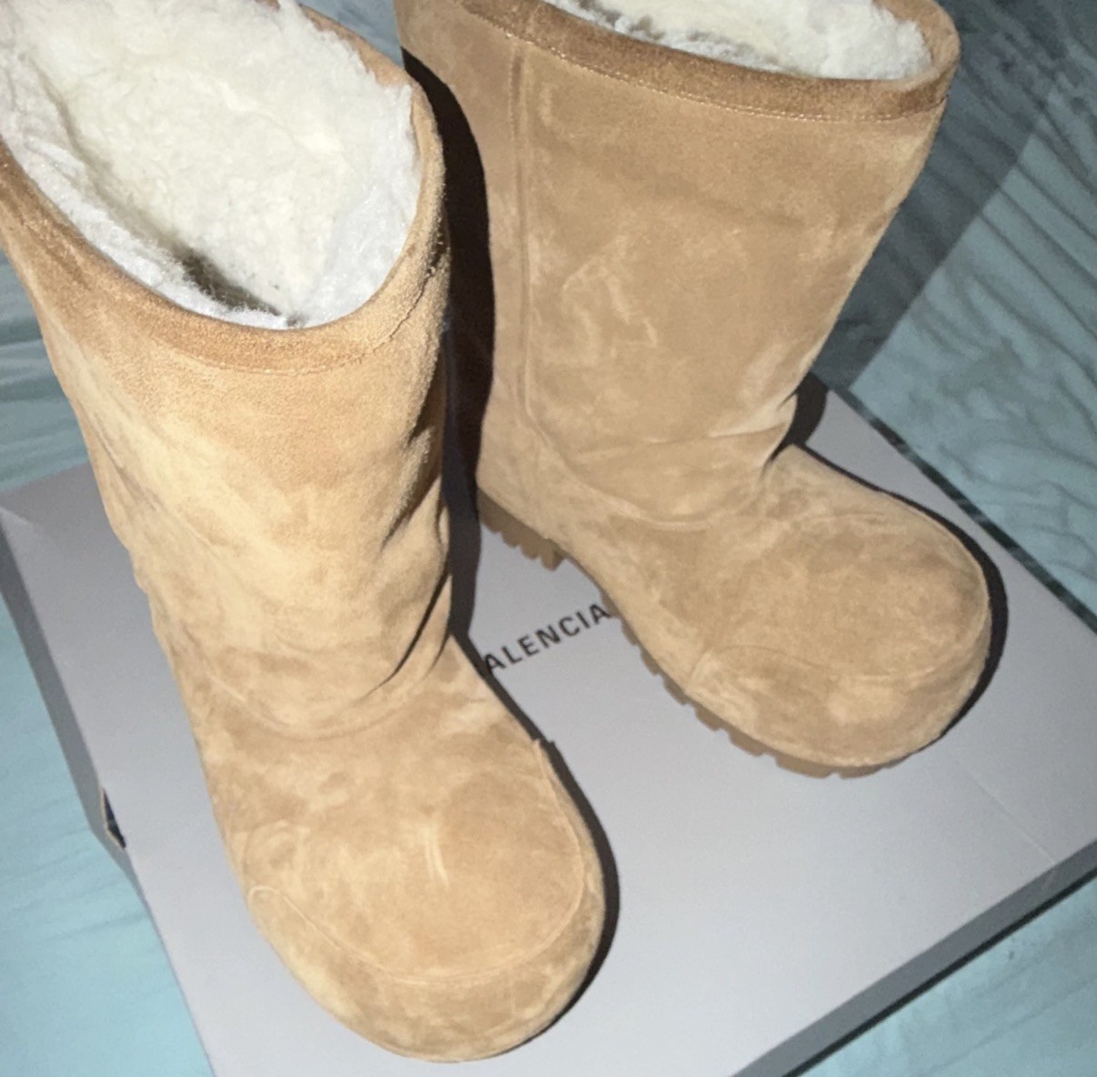 ($1400+ retail price) Balenciaga Alaska tan suede Boots US 11 - EU 42 (fits big) ($1400+ retail price) Balenciaga Alaska tan suede Boots US 11 - EU 42 (fits big)