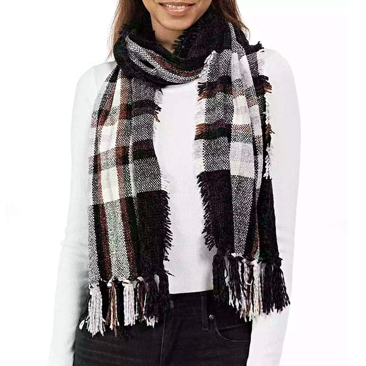Charter Club Women\'s Black Chenille Plaid Scarf O/S (MSRP $30) Charter Club Women\'s Black Chenille Plaid Scarf O/S (MSRP $30)