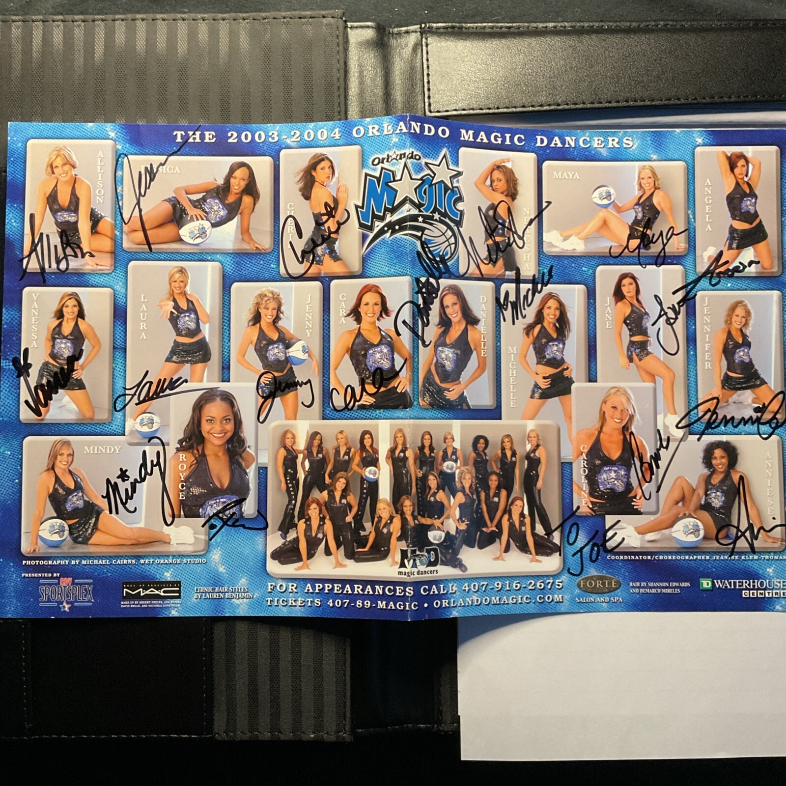 18 Autographs 8.5x14 Poster of 2003\'-04\' Orlando Magic Dancers ChearLeaders 18 Autographs 8.5x14 Poster of 2003\'-04\' Orlando Magic Dancers ChearLeaders