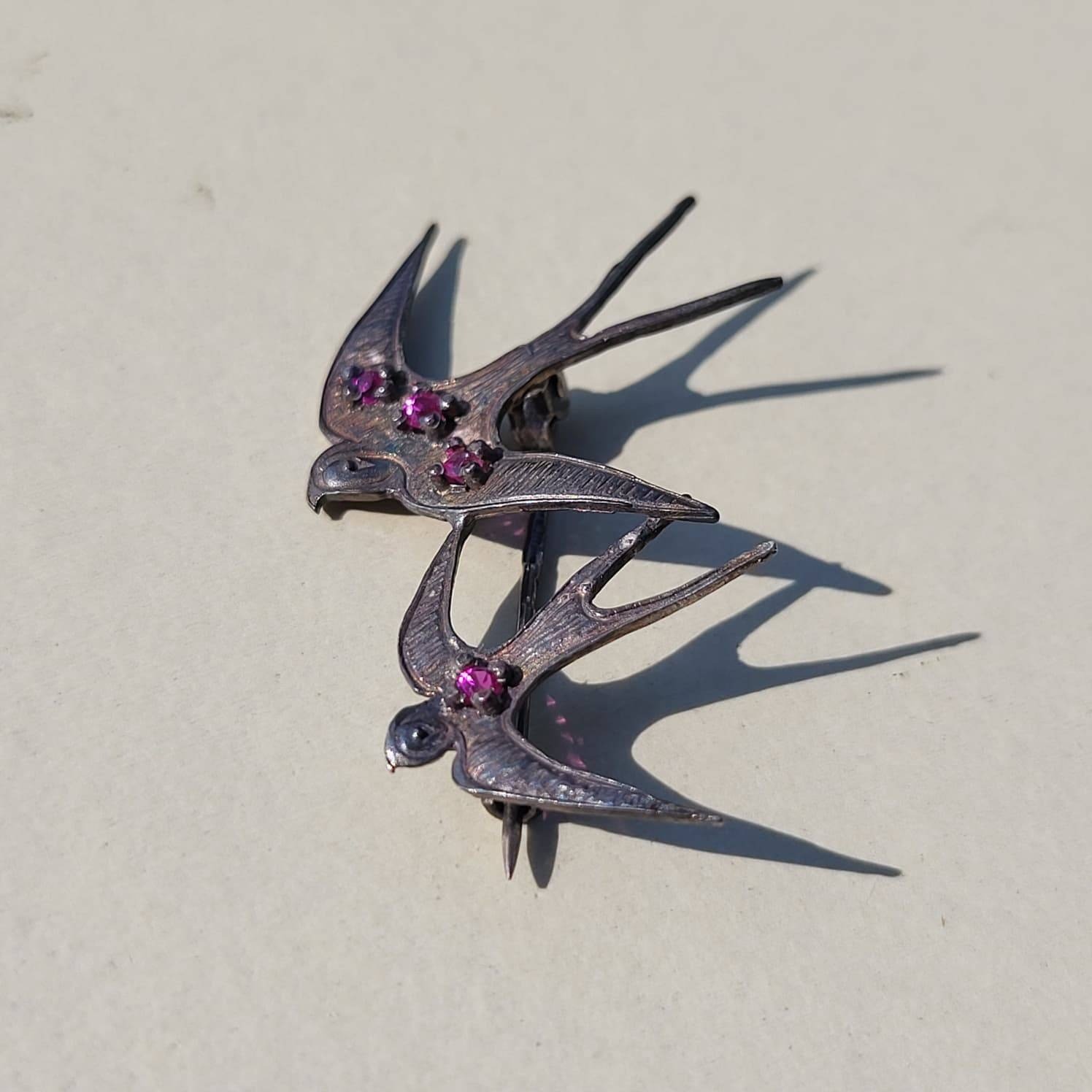 Vintage Victorian Sterling Silver Swallow Bird Brooch Ruby Stone Antique