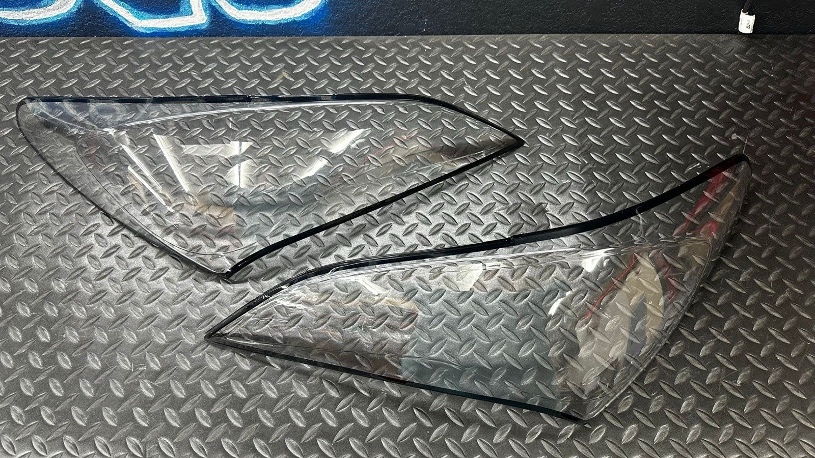 2010 - 2016 Hyundai Genesis Clear Tail Light Lenses 2010 - 2016 Hyundai Genesis Clear Tail Light Lenses