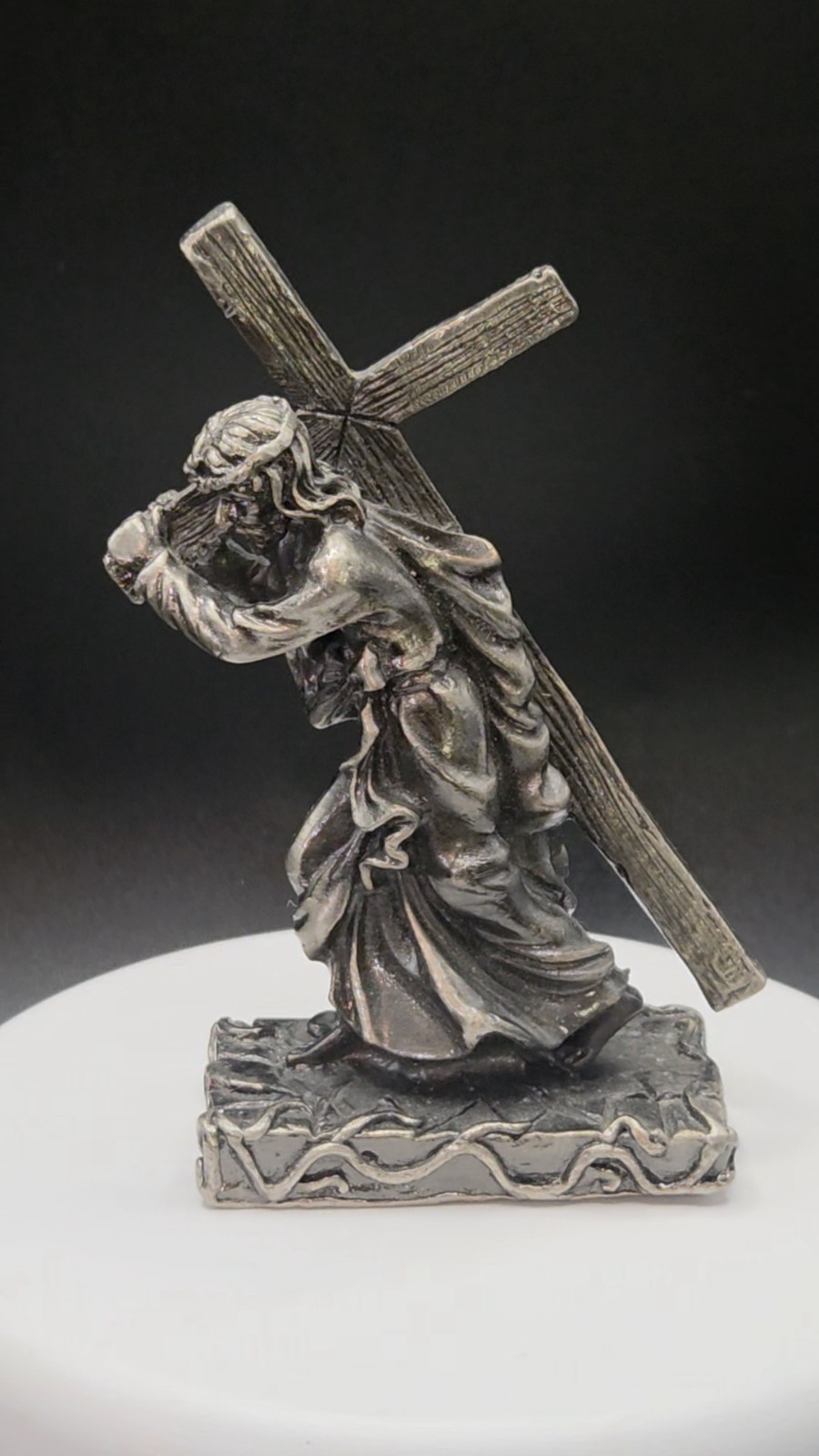 Vintage Heavy Metal Religious Jesus Carrying The Cross Figurine 4 Vintage Heavy Metal Religious Jesus Carrying The Cross Figurine 4