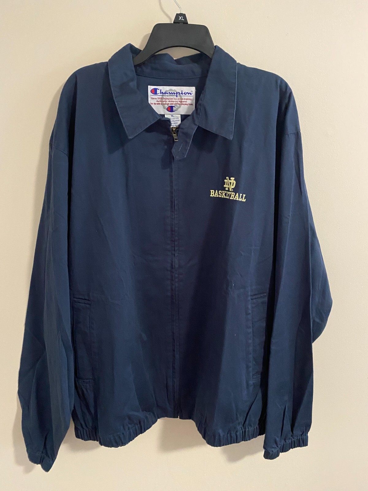 Notre Dame Fighting Irish Champion Basketball Jacket Vintage 1990\'s - XL - NCAA Notre Dame Fighting Irish Champion Basketball Jacket Vintage 1990\'s - XL - NCAA