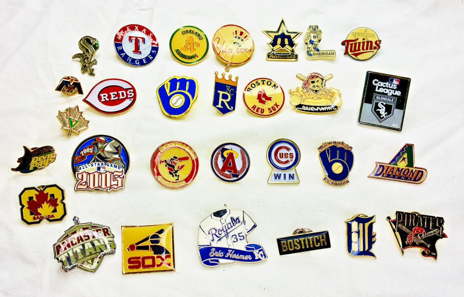 Vintage MLB Baseball Pin Lot 29 Pcs Yankees Red Sox White Sox Pirates Orioles