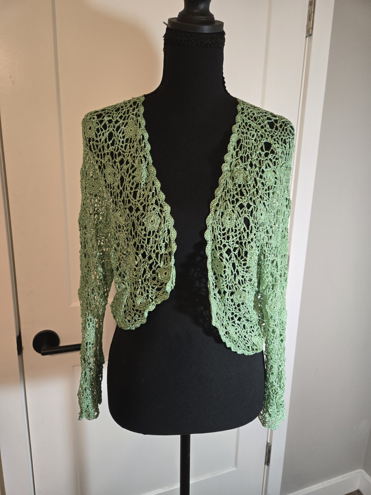 Vintage Sage Green Crochet Lace Shrug Cropped Bolero Open Front Cardigan