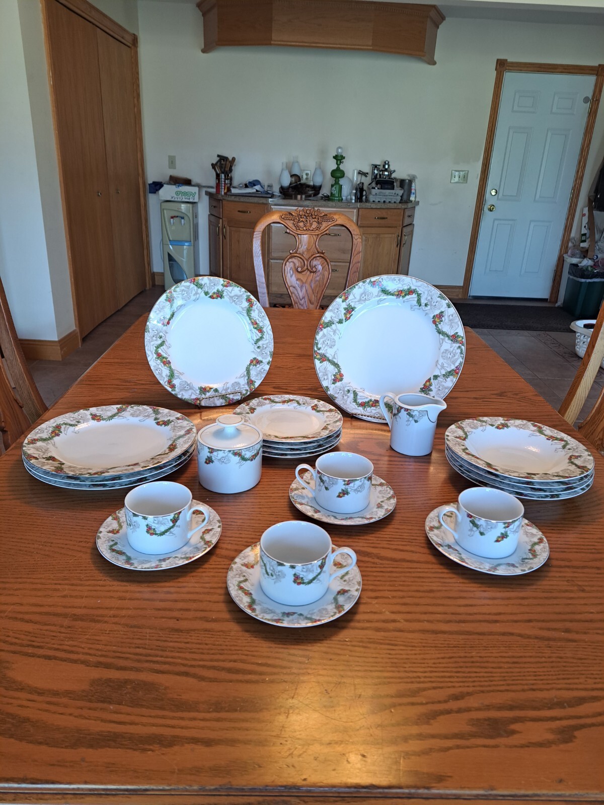 Cherubine by American Atelier Vintage 23 Piece Dinnerware Grouping Cherubine by American Atelier Vintage 23 Piece Dinnerware Grouping
