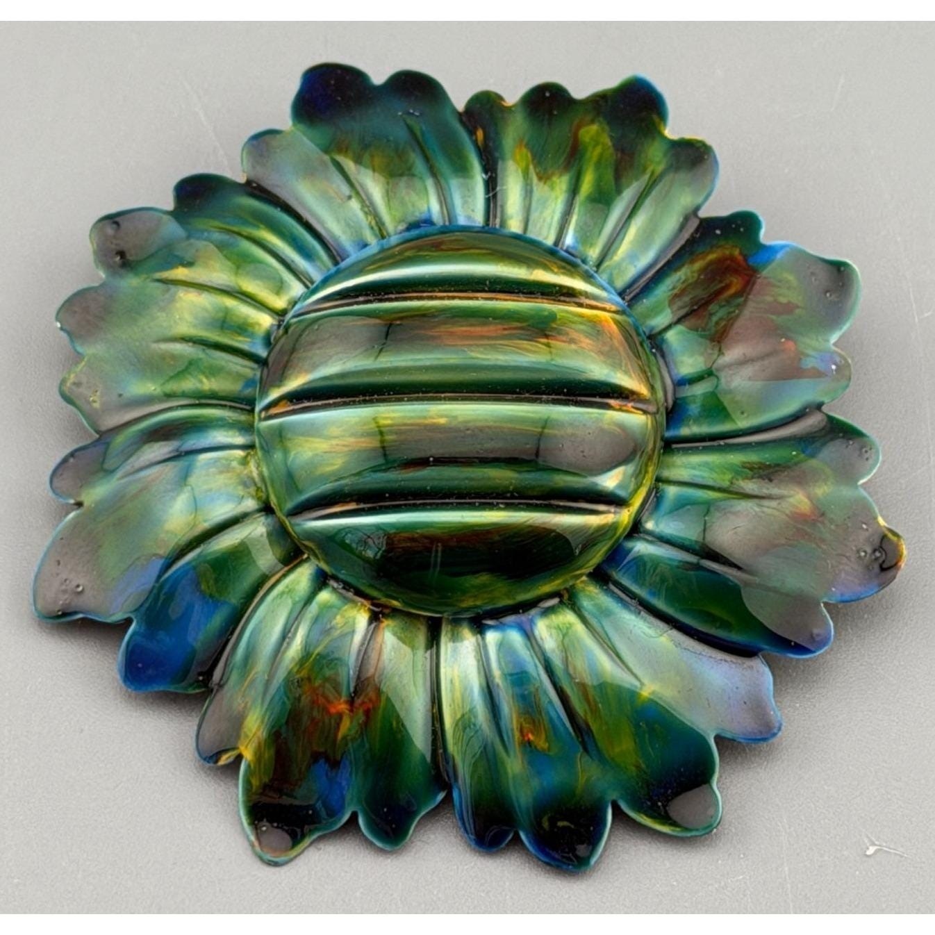 Vintage Original By Robert Brooch Tie Dye Enamel Flower Green Blue Oil Slick Vintage Original By Robert Brooch Tie Dye Enamel Flower Green Blue Oil Slick
