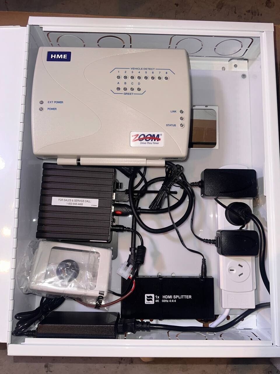 HME Zoom Driver Thru Solution HME CU50 + Vehicle Detector TSP40 installed in Box HME Zoom Driver Thru Solution HME CU50 + Vehicle Detector TSP40 installed in Box