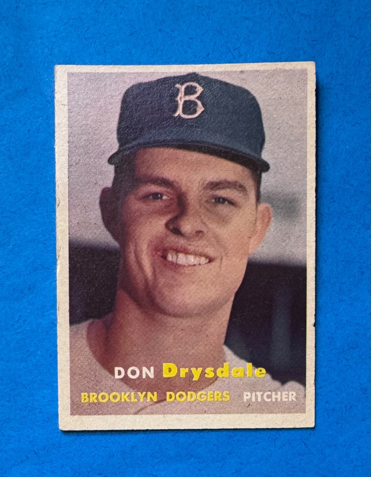 1957 TOPPS #18 DON DRYSDALE ROOKIE BASEBALL CARD - BROOKLYN DODGERS HOF - NICE