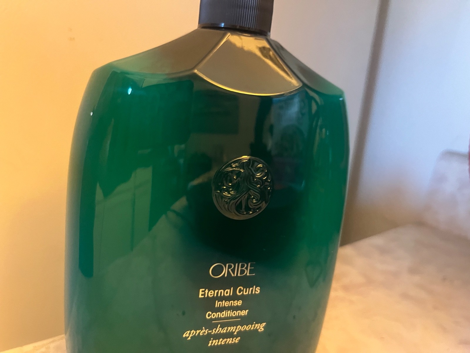 Oribe Eternal Curls Intense Conditioner 33.8 OZ BRAND NEW SHIPS FAST Oribe Eternal Curls Intense Conditioner 33.8 OZ BRAND NEW SHIPS FAST