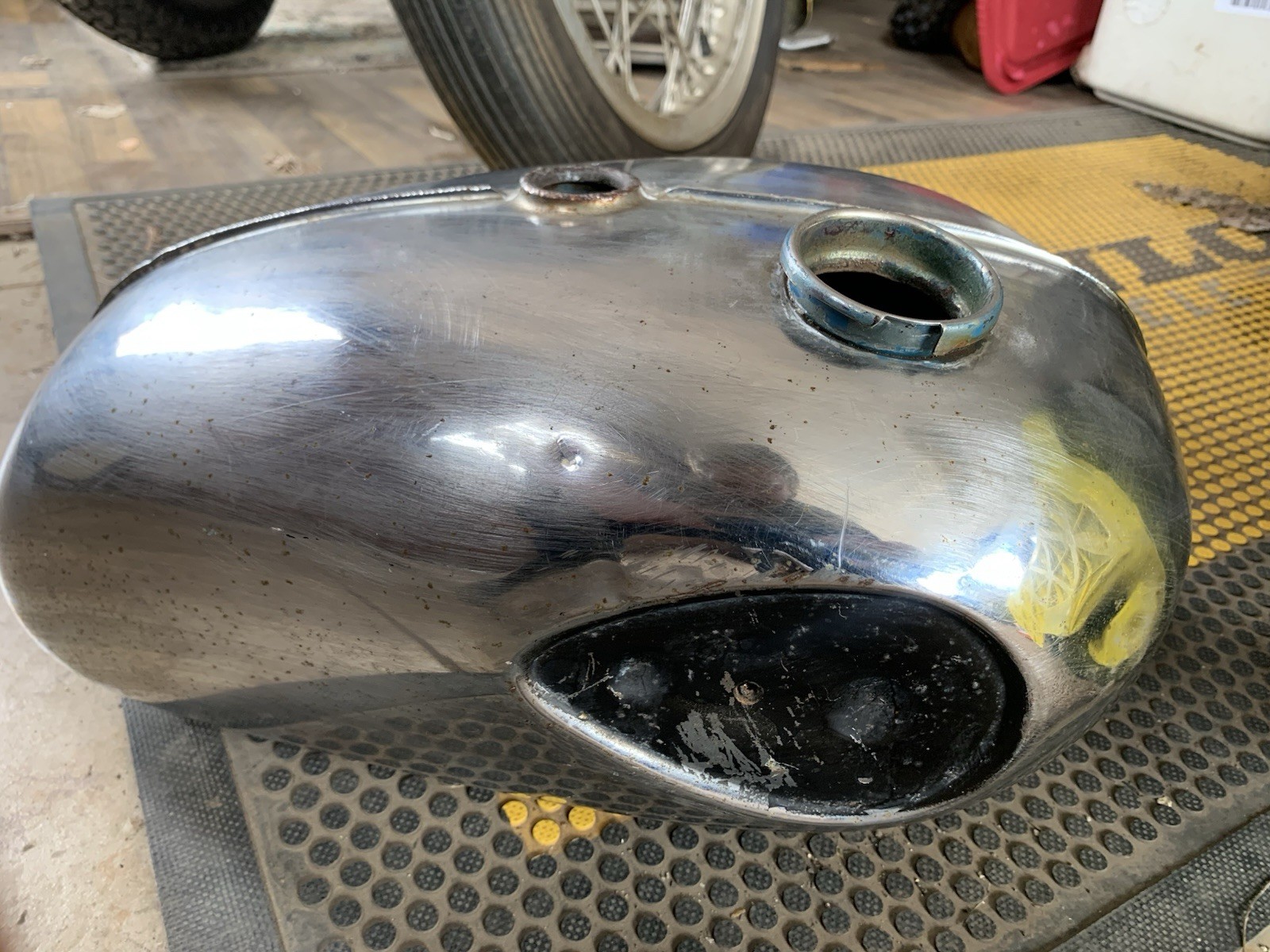 BSA C15 C15T trail Gas Fuel Tank Petrol Single