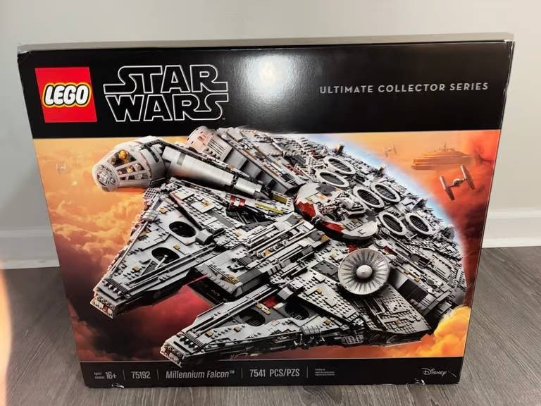 LEGO Star Wars UCS Millennium Falcon 75192 – 7,541 Pieces LEGO Star Wars UCS Millennium Falcon 75192 – 7,541 Pieces