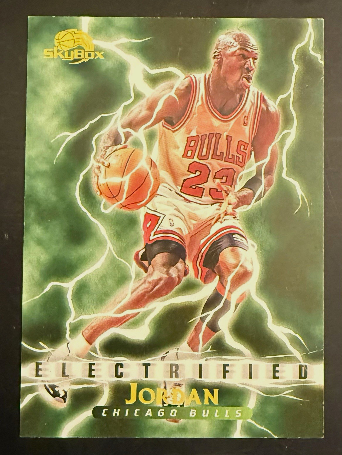 1995-96 SkyBox Premium Michael Jordan Electrified Insert #278 GRADEABLE 🔥🔥🔥