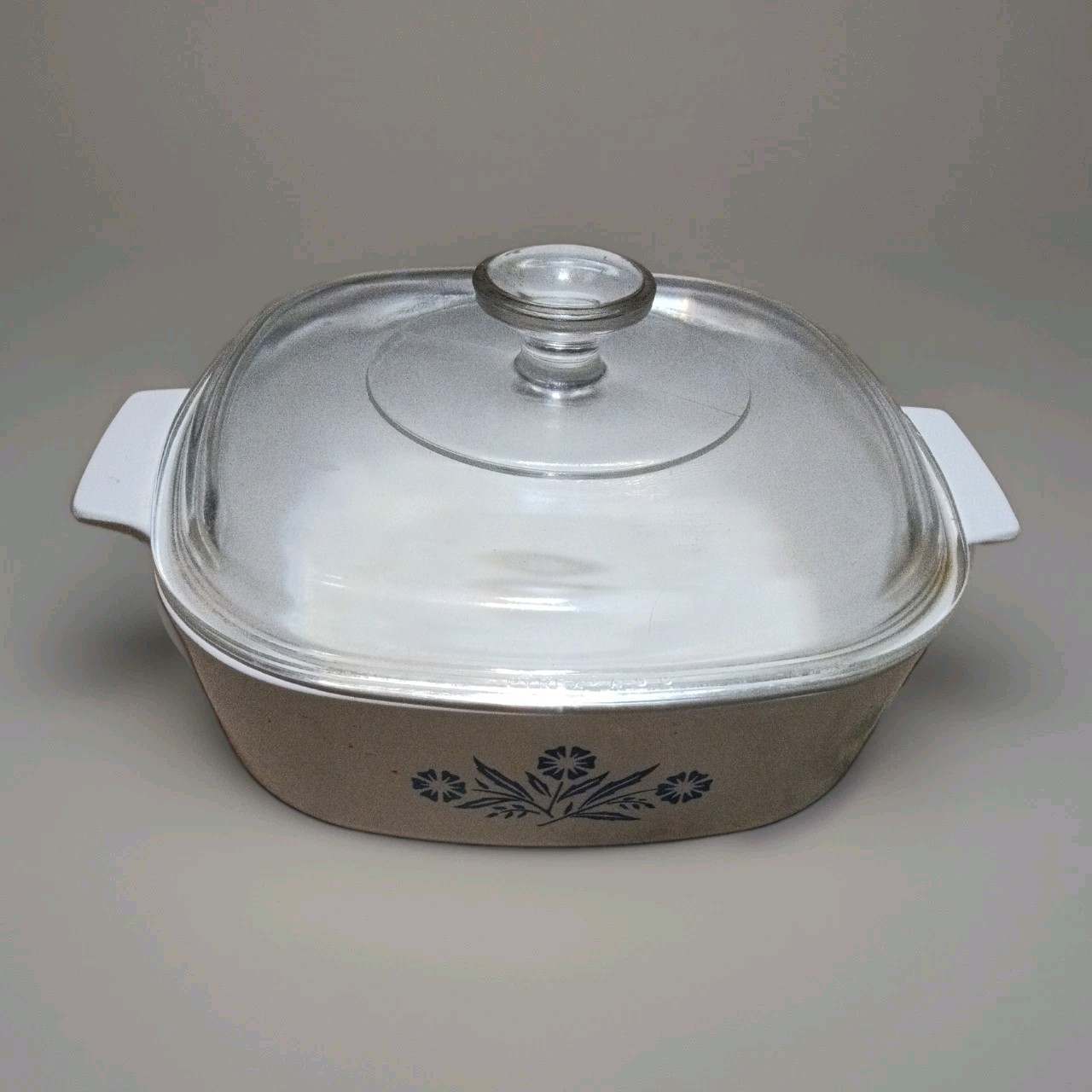 Vintage Corning Ware Blue Cornflower A-2-B 2 Qt. Casserole Dish + Lid Vintage Corning Ware Blue Cornflower A-2-B 2 Qt. Casserole Dish + Lid