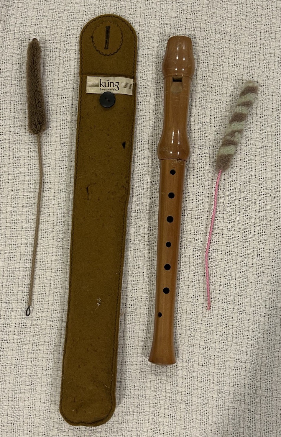 Kung Recorder Swiss Made W/ Case Soprano C\