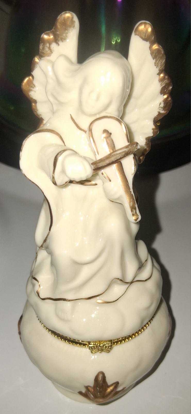 💥💥Vintage Porcelain Angel Hinged Trinket Box with Gold Trim 6.5”💥💥