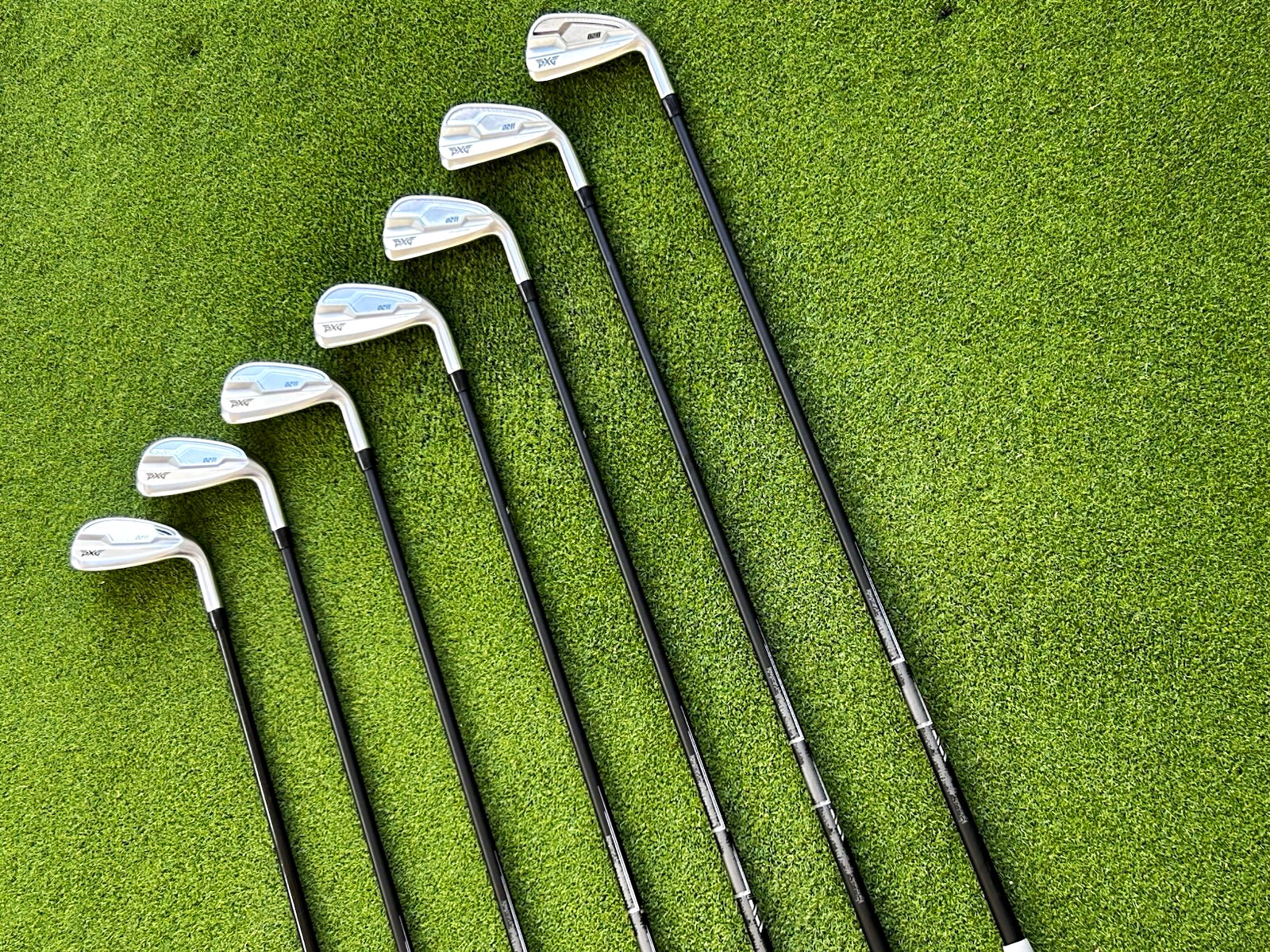PXG 0211 DualCOR Iron Set 5-GW MMT Graphite Shafts Stiff Flex. Excellent. 9/10 PXG 0211 DualCOR Iron Set 5-GW MMT Graphite Shafts Stiff Flex. Excellent. 9/10