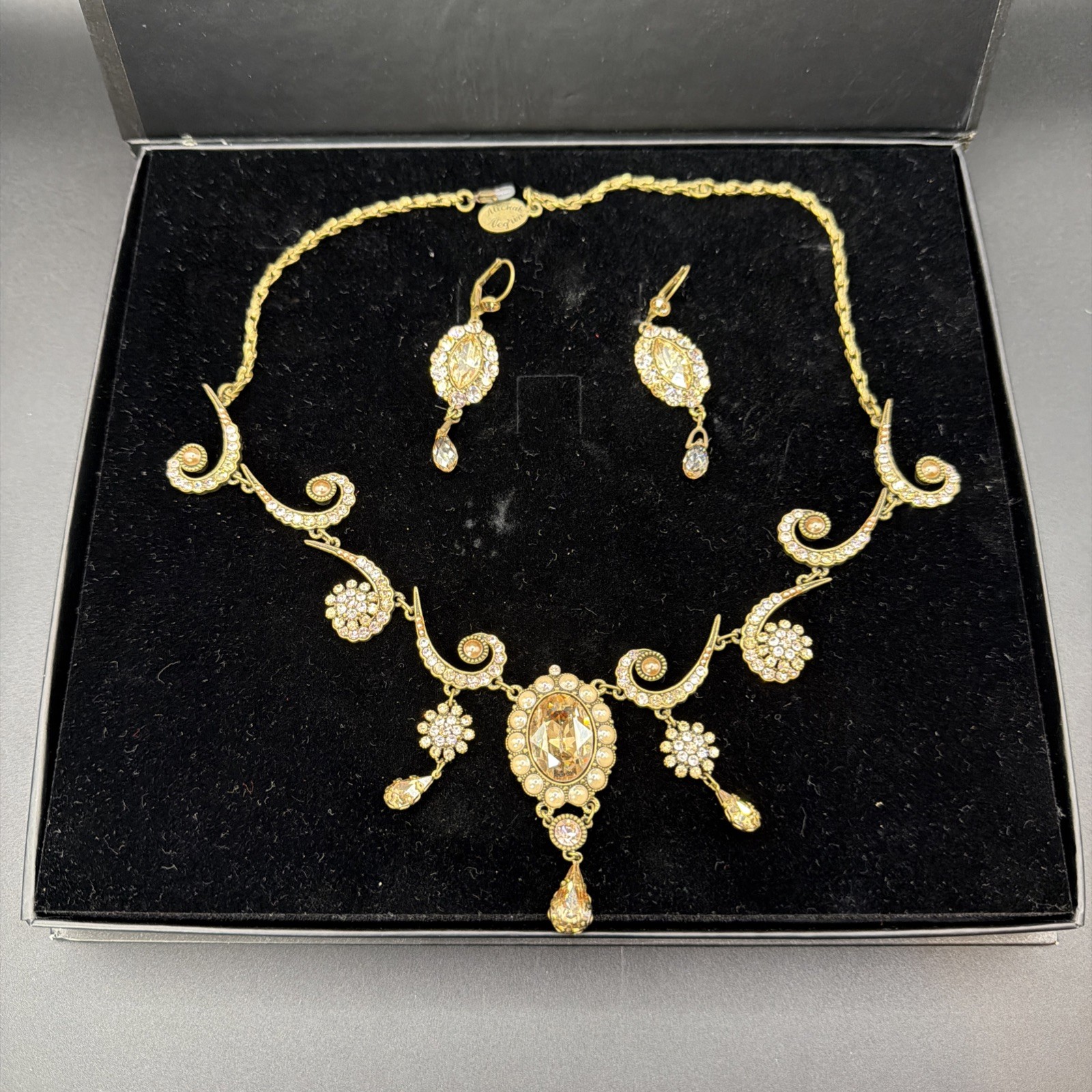 Authentic MICHAL NEGRIN Victorian Statement Necklace & Earrings Set Swarovski 18