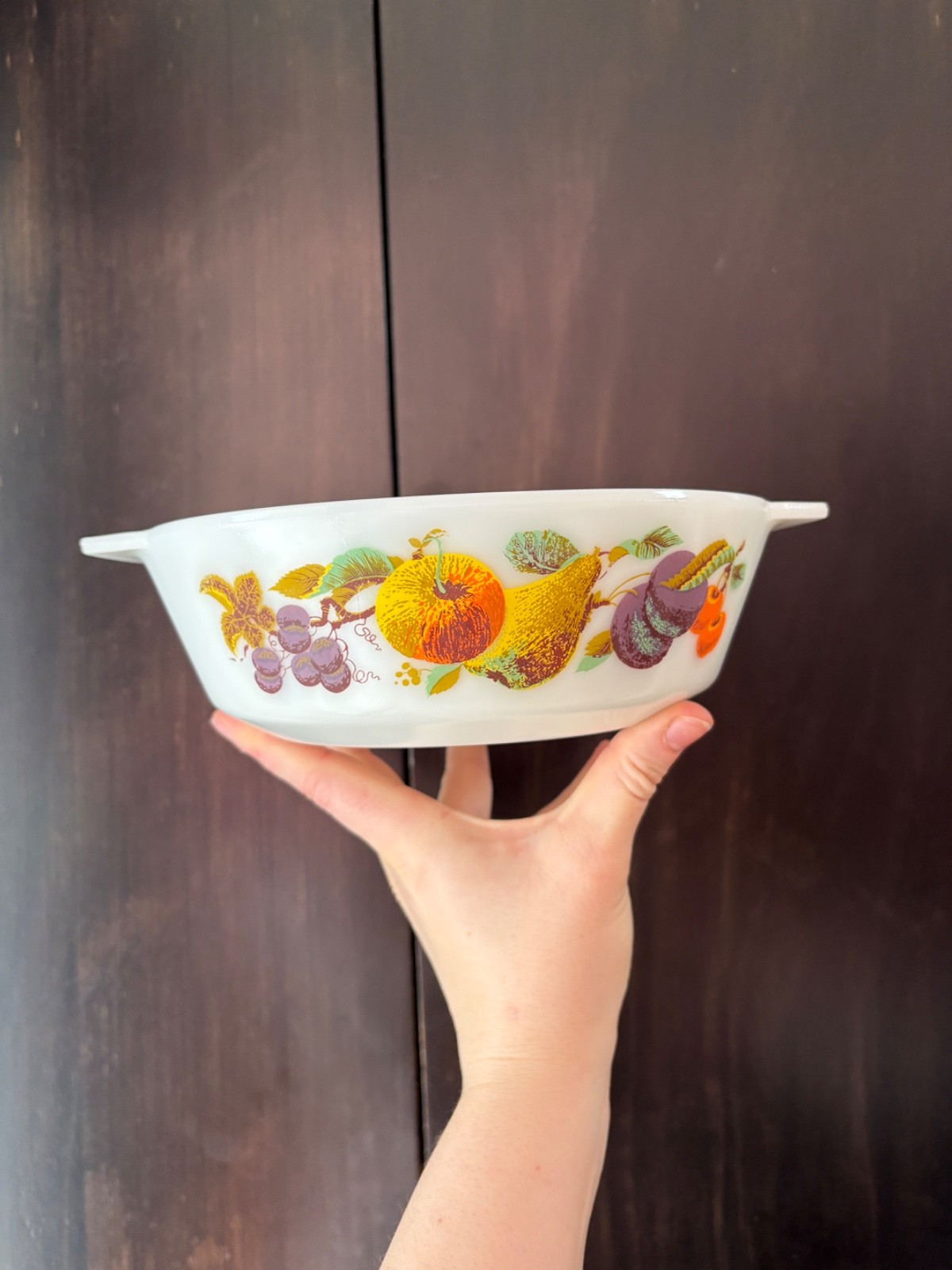 VTG JAJ Pyrex Kent Orchard Casserole Dish England Fruit Pattern Retro Milk Glass