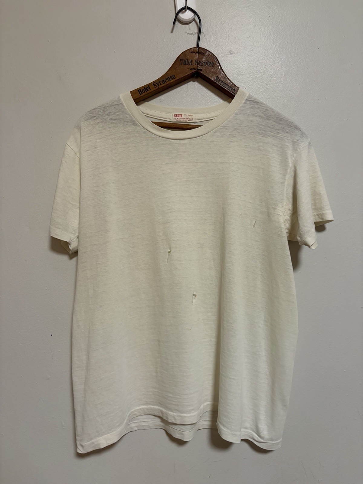 Vintage 1960s Paper Thin Burnout Blank White Munsingwear Thrashed T Shirt Large Vintage 1960s Paper Thin Burnout Blank White Munsingwear Thrashed T Shirt Large