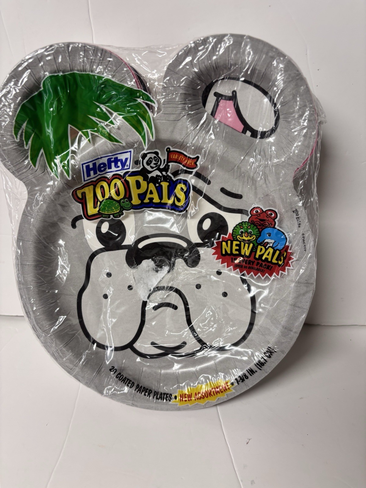 Vintage 2003 Hefty Zoo Pals Paper Plates 20 Ct Sealed 7⅜” Pactiv. Bulldog Vintage 2003 Hefty Zoo Pals Paper Plates 20 Ct Sealed 7⅜” Pactiv. Bulldog